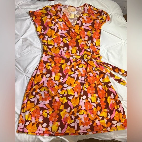 Nine West Floral Faux Wrap Dress in Vibrant Colors Size XL - Picture 1 of 6